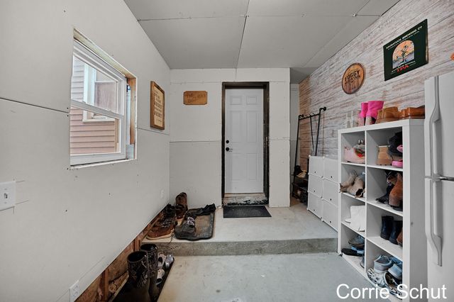 9105 Port Sheldon Street, Blendon Twp, MI 49464