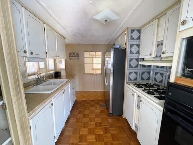 821 TURF, Venice, FL 34285