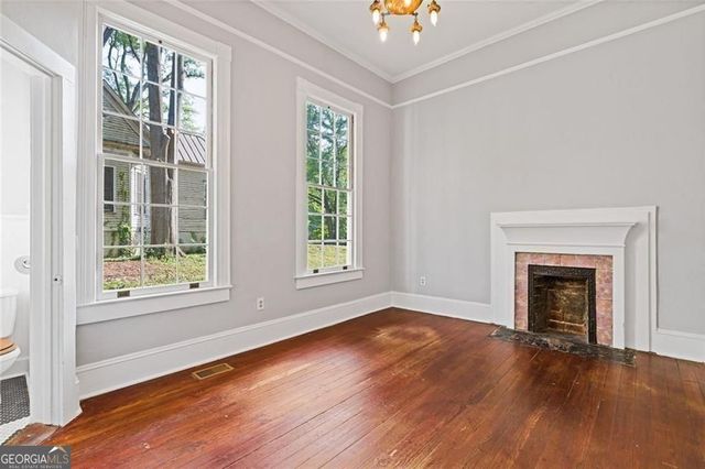 460 Oakdale Road NE, Atlanta, GA 30307