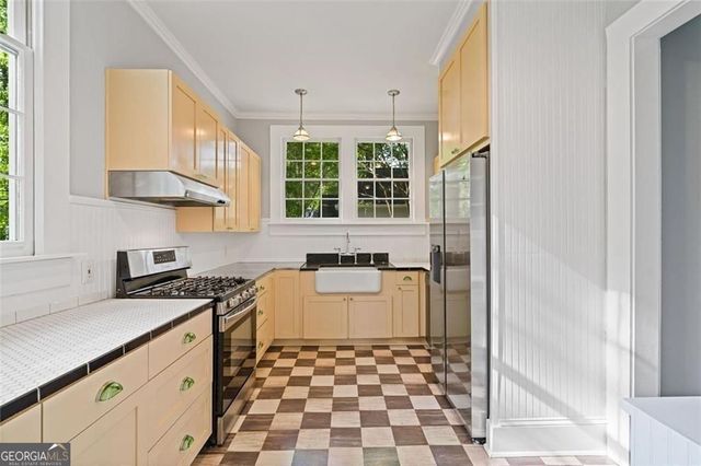 460 Oakdale Road NE, Atlanta, GA 30307
