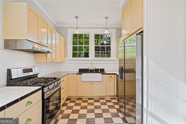 460 Oakdale Road NE, Atlanta, GA 30307