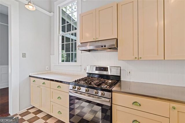 460 Oakdale Road NE, Atlanta, GA 30307