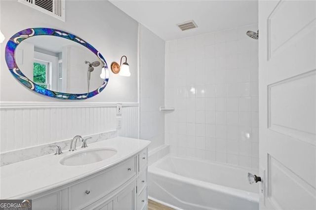 460 Oakdale Road NE, Atlanta, GA 30307