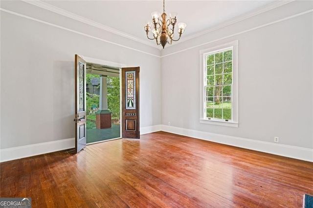 460 Oakdale Road NE, Atlanta, GA 30307