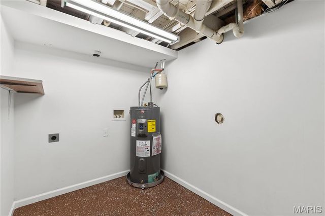 723 N 7th Street, St Charles, MO 63301