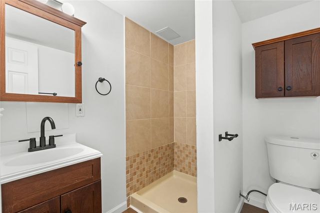 723 N 7th Street, St Charles, MO 63301