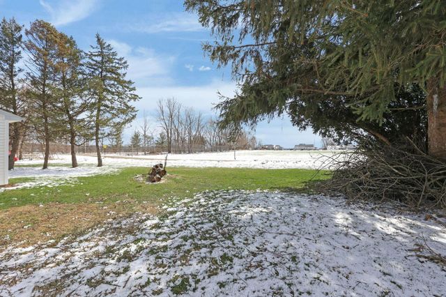 18 Watson Street, Fredericktown, OH 43019