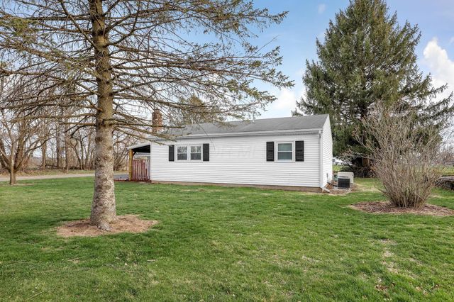 18 Watson Street, Fredericktown, OH 43019