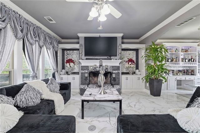 323 Saint James Avenue, Springdale, AR 72764