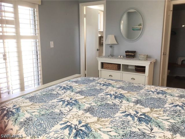 766 Central AVE 312, Naples, FL 34102