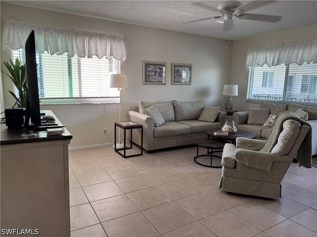 766 Central AVE 312, Naples, FL 34102