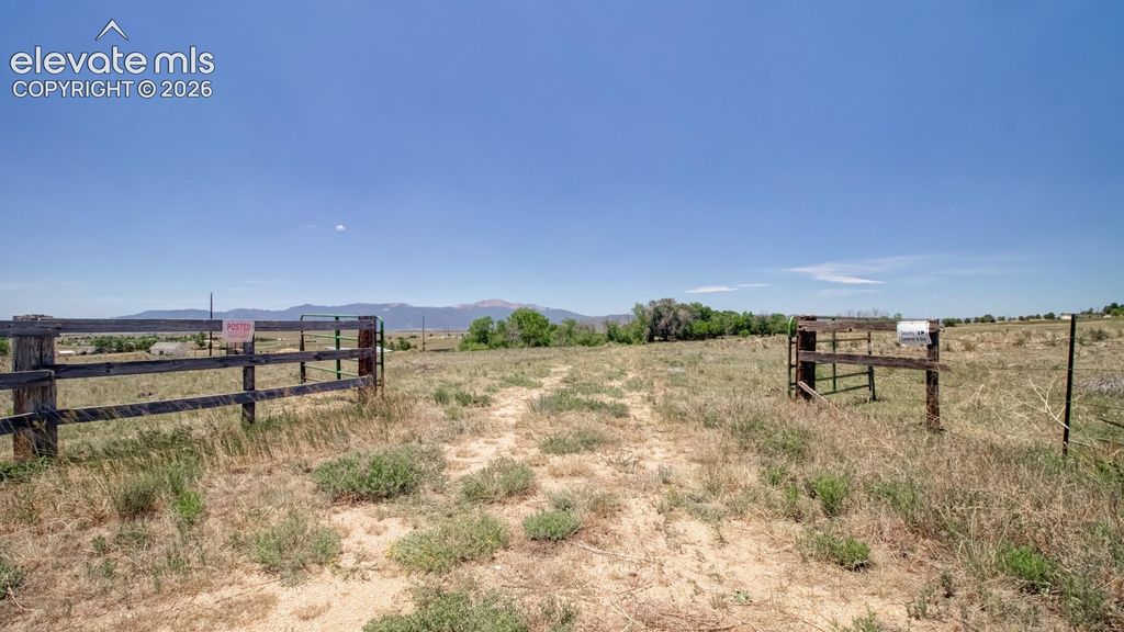 5250 Meridian Road, Colorado Springs, CO 80831 — photo 2