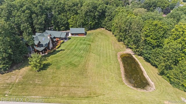 4489 Clara Louise Ct, Saline Township, MI 48176