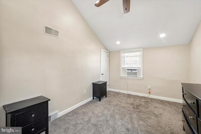 611 GLENFIELD AVE, Glenolden, PA 19036