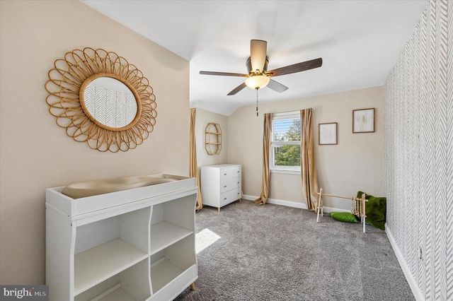 611 GLENFIELD AVE, Glenolden, PA 19036