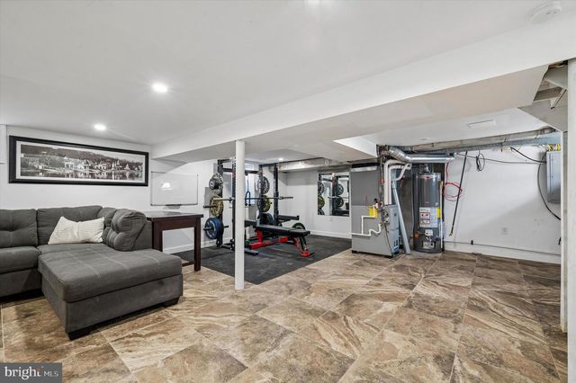 611 GLENFIELD AVE, Glenolden, PA 19036