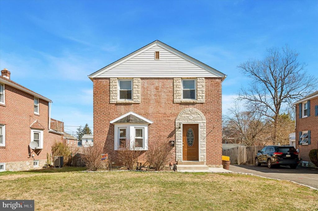 611 GLENFIELD AVE, Glenolden, PA 19036