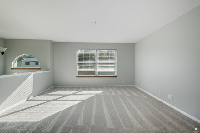 2772 Maplewood Circle, Manhattan, KS 66502