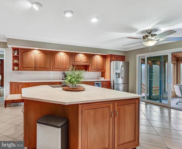 3819 DELASHMUTT DR, Haymarket, VA 20169