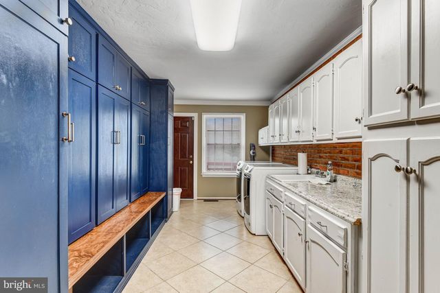 3819 DELASHMUTT DR, Haymarket, VA 20169