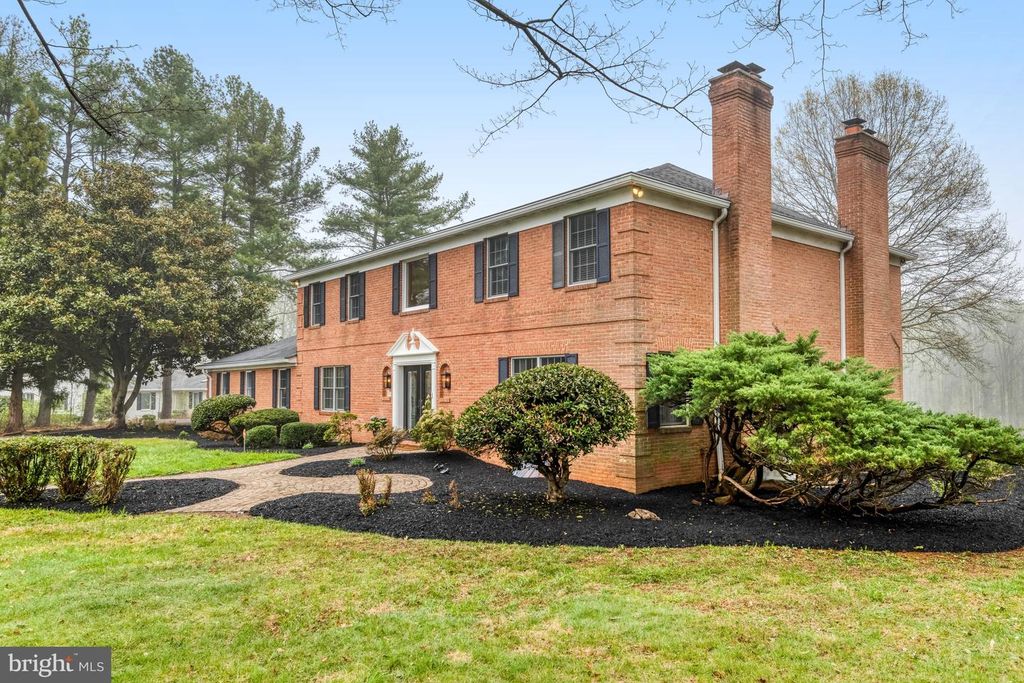 3819 DELASHMUTT DR, Haymarket, VA 20169