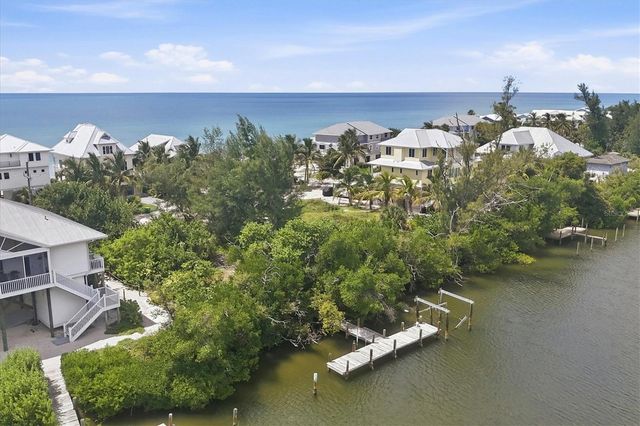 252 S GULF BOULEVARD, Placida, FL 33946