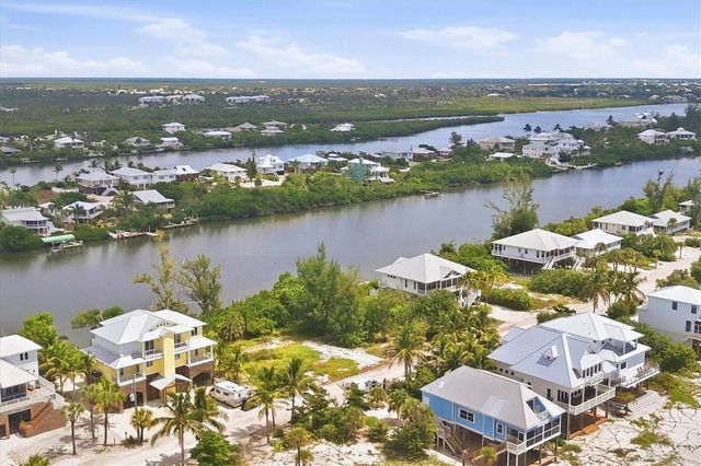 252 S GULF BOULEVARD, Placida, FL 33946