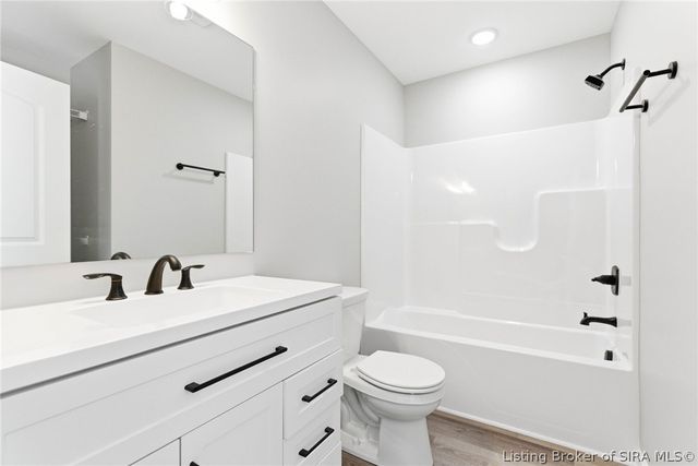 211 Guilford Avenue, Charlestown, IN 47111