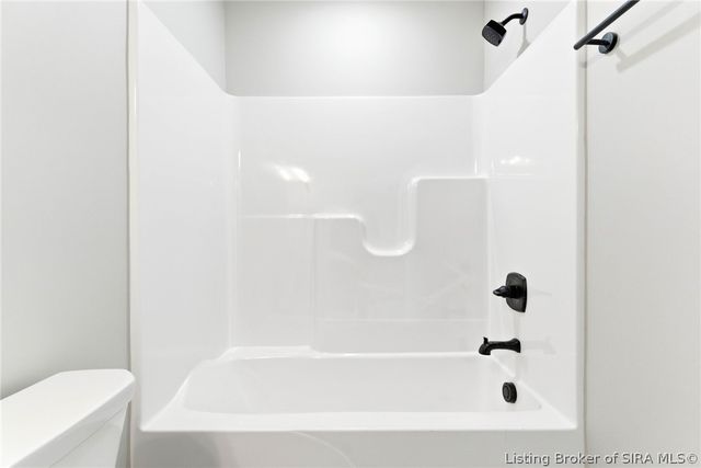 211 Guilford Avenue, Charlestown, IN 47111