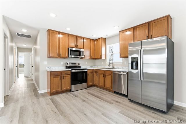 211 Guilford Avenue, Charlestown, IN 47111