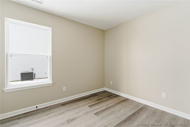 211 Guilford Avenue, Charlestown, IN 47111