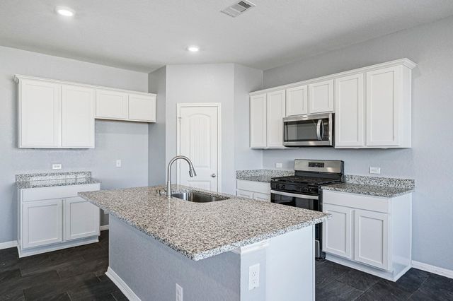 124 Greenbelt Reservoir PASS, Kyle, TX 78640