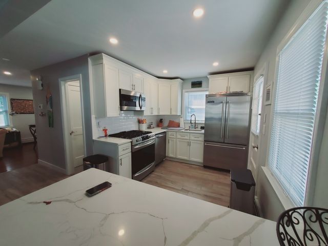 27 Winter Street, Stamford, CT 06905