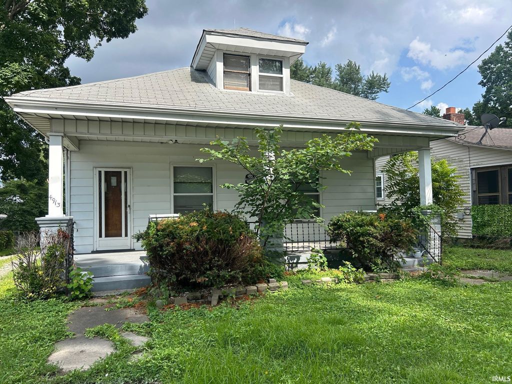 4913 Stringtown Road, Evansville, IN 47711