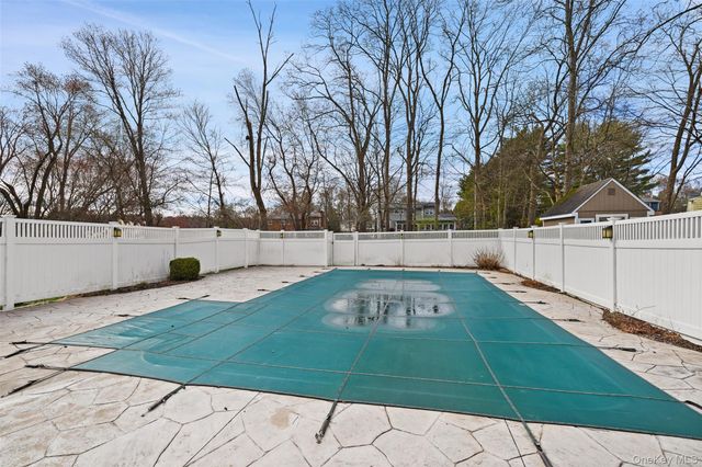 3594 Suncrest Avenue, Yorktown Heights, NY 10598