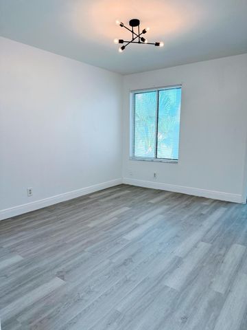 3370 N Pinewalk Dr Drive N 1224, Margate, FL 33063