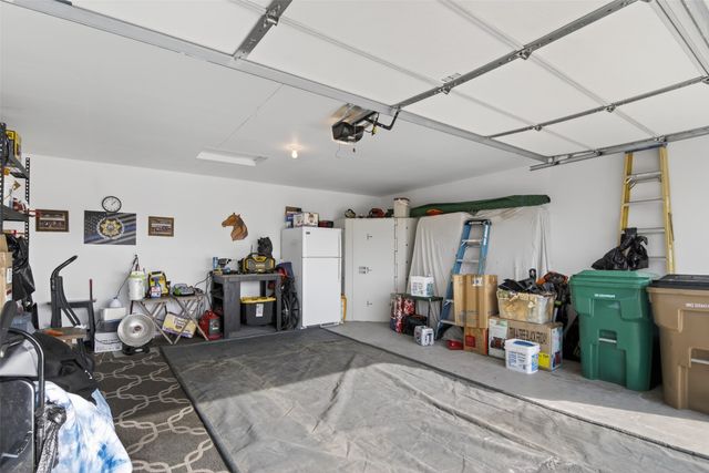 1011 35th Street SW, Altoona, IA 50009