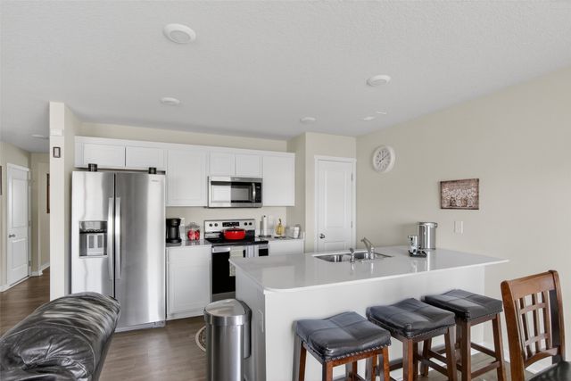 1011 35th Street SW, Altoona, IA 50009