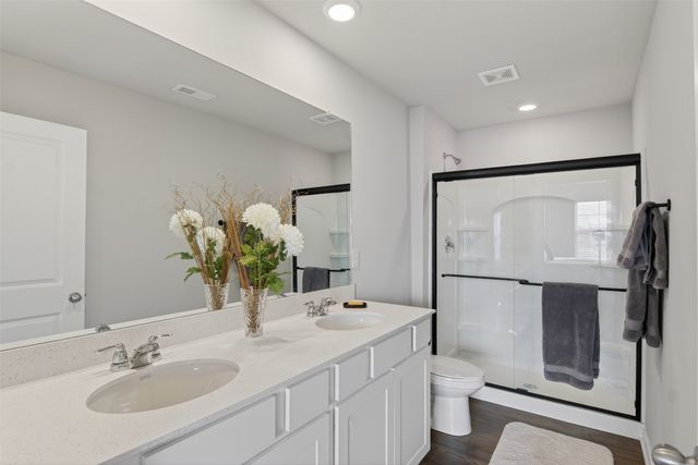 1011 35th Street SW, Altoona, IA 50009