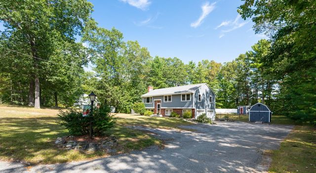 7 Currier Drive, Londonderry, NH 03053