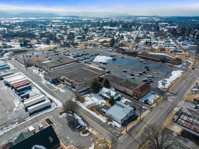 183 BLUE BELL AVE, Luray, VA 22835