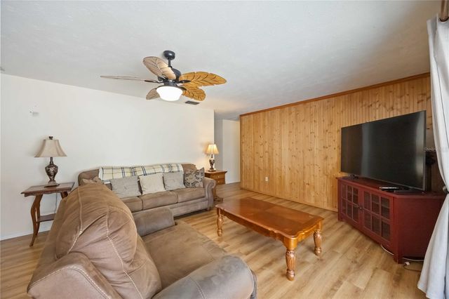 5753 33RD STREET E, Bradenton, FL 34203