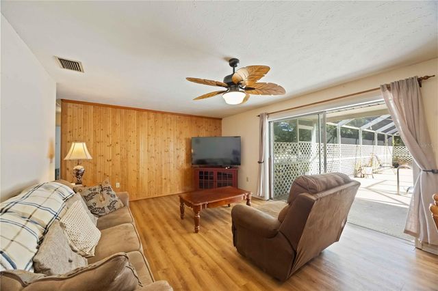 5753 33RD STREET E, Bradenton, FL 34203