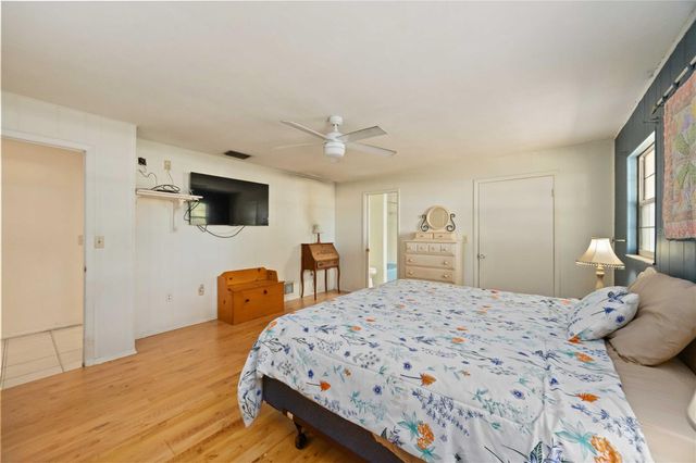 5753 33RD STREET E, Bradenton, FL 34203