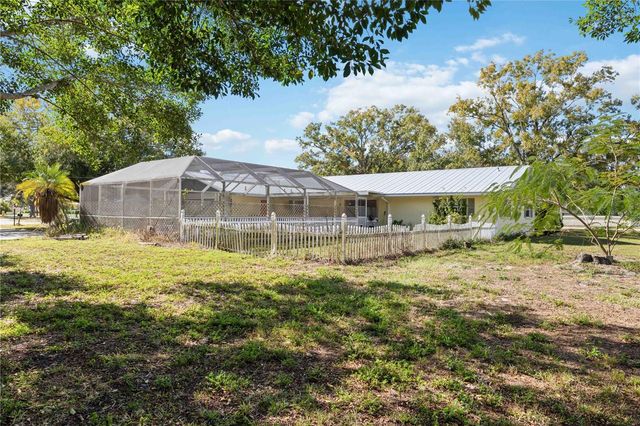 5753 33RD STREET E, Bradenton, FL 34203