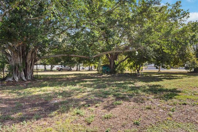 5753 33RD STREET E, Bradenton, FL 34203