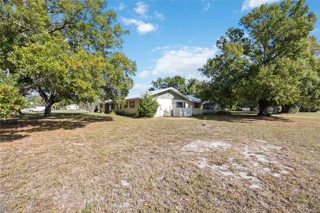 5753 33RD STREET E, Bradenton, FL 34203