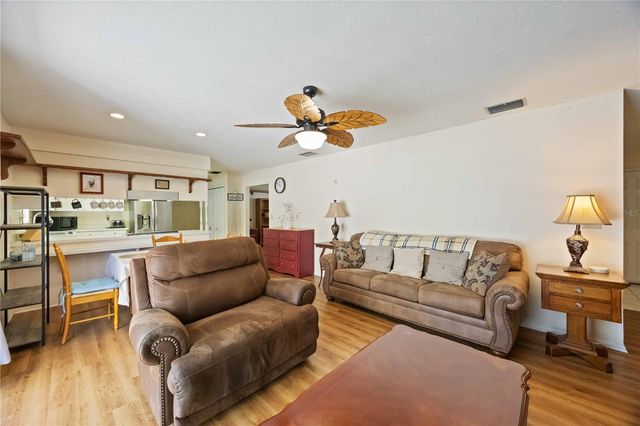 5753 33RD STREET E, Bradenton, FL 34203