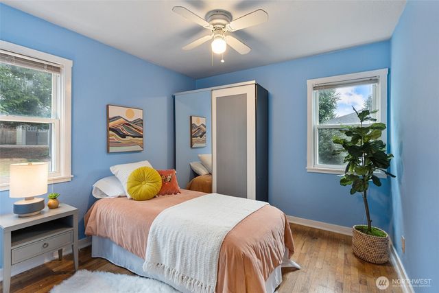 1027 S Rochester Street, Tacoma, WA 98465