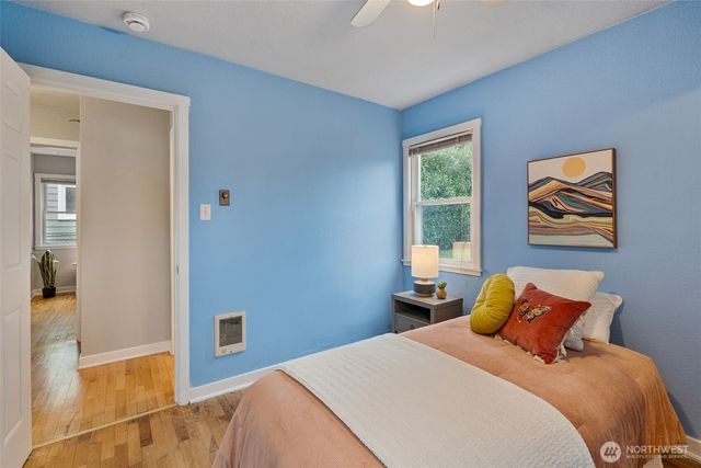 1027 S Rochester Street, Tacoma, WA 98465